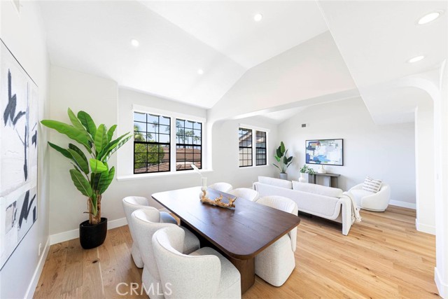 Detail Gallery Image 11 of 44 For 90 Ocean Vista, Newport Beach,  CA 92660 - 2 Beds | 2/1 Baths