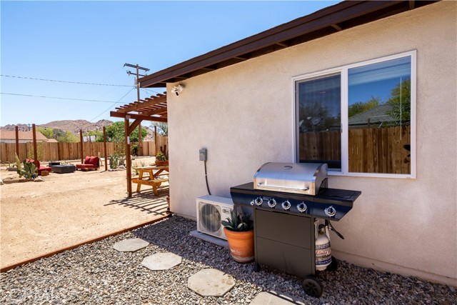 Detail Gallery Image 19 of 20 For 61919 El Reposo Cir, Joshua Tree,  CA 92252 - 2 Beds | 2 Baths