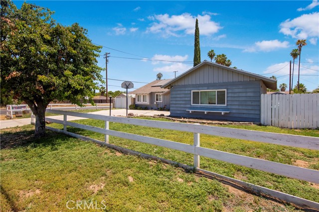 Detail Gallery Image 5 of 36 For 27008 Cornell St, Hemet,  CA 92544 - 3 Beds | 2 Baths