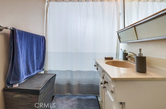 Detail Gallery Image 35 of 70 For 4637 N Elspeth, Covina,  CA 91722 - 4 Beds | 2 Baths