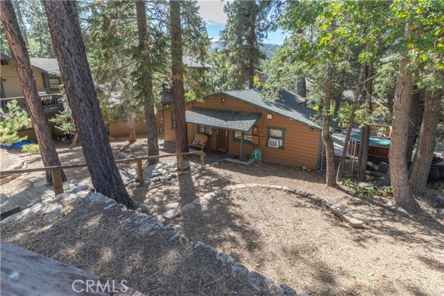 Detail Gallery Image 1 of 27 For 796 Silver Tip Dr, Big Bear Lake,  CA 92315 - 2 Beds | 2 Baths