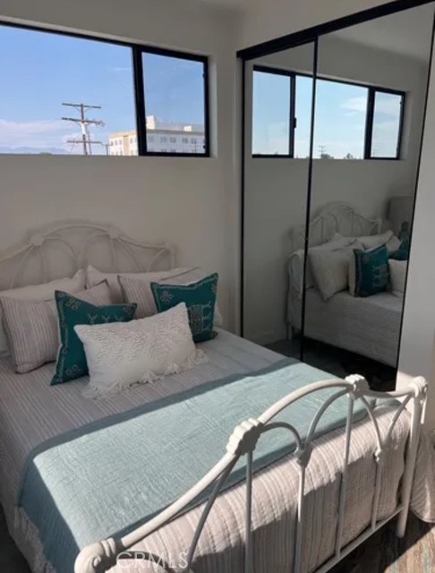 6719 Sepulveda Boulevard, Van Nuys CA: https://media.crmls.org/medias/e33d5b43-957d-4b73-85d8-494064595fc9.jpg