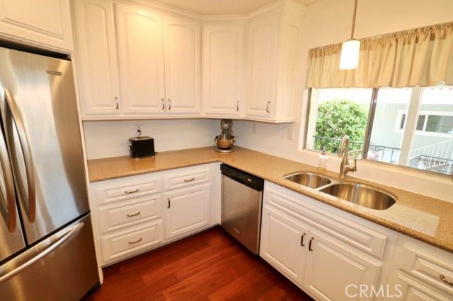 635 Shadow Lake Avenue, Brea CA: https://media.crmls.org/medias/e33f94d3-2e8a-4e57-ab0d-9f9951e38639.jpg