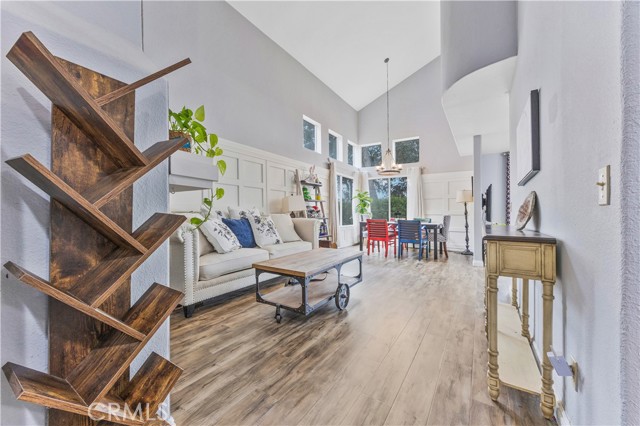15689 Ladera Vista Drive, Chino Hills CA: https://media.crmls.org/medias/e34019d4-d464-4c6d-aa04-b7c35cd0136d.jpg