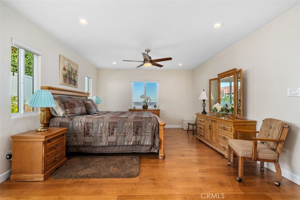 MLS #OC25259647 image #21