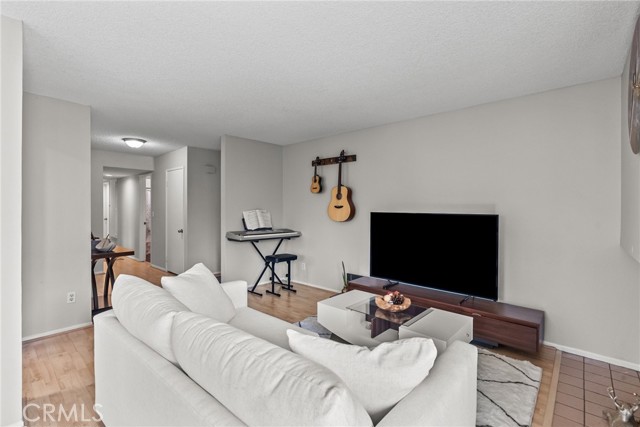 Detail Gallery Image 11 of 27 For 6716 Clybourn Ave #247,  North Hollywood,  CA 91606 - 3 Beds | 2 Baths