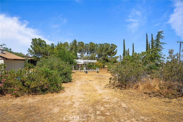 11676 11676 Acanthus, Phelan CA: https://media.crmls.org/medias/e340a928-7be9-4607-bc45-4d061663314e.jpg