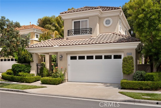 Detail Gallery Image 2 of 7 For 1432 Sea Ridge Dr, Newport Beach,  CA 92660 - 4 Beds | 3 Baths