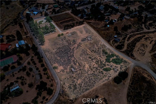 Detail Gallery Image 5 of 41 For 34155 Castlehaven Rd, Agua Dulce,  CA 91390 - 3 Beds | 3 Baths