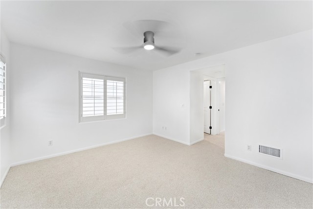 Detail Gallery Image 17 of 36 For 126 47th Street #1,  Newport Beach,  CA 92663 - 3 Beds | 2/1 Baths