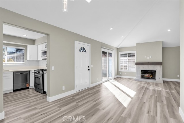 Detail Gallery Image 14 of 36 For 8039 E Snapdragon Ln, Anaheim,  CA 92808 - 2 Beds | 2 Baths