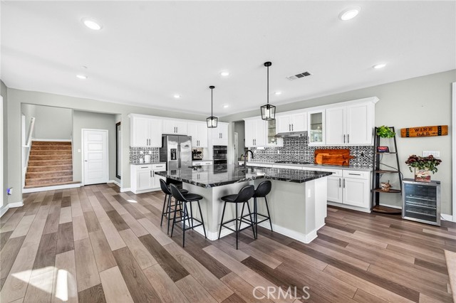 Detail Gallery Image 7 of 57 For 29530 Shire Horse Way, Menifee,  CA 92584 - 6 Beds | 3 Baths