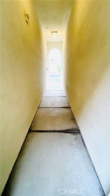 Detail Gallery Image 22 of 34 For 2652 W Madison Cir, Anaheim,  CA 92801 - 2 Beds | 2/1 Baths
