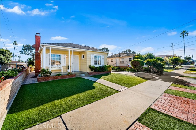 Detail Gallery Image 3 of 38 For 787 W 27th, San Pedro,  CA 90731 - 2 Beds | 2 Baths