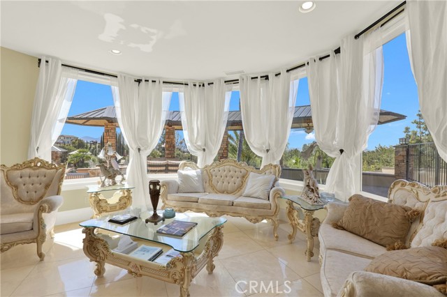 Detail Gallery Image 24 of 69 For 7231 Brandon Ct, Riverside,  CA 92506 - 6 Beds | 6/1 Baths