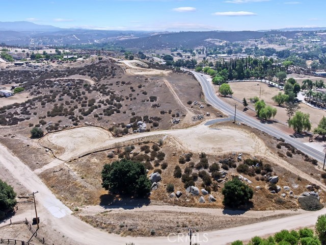 Detail Gallery Image 8 of 13 For 38662 E Benton Rd, Temecula,  CA 92592 - – Beds | – Baths