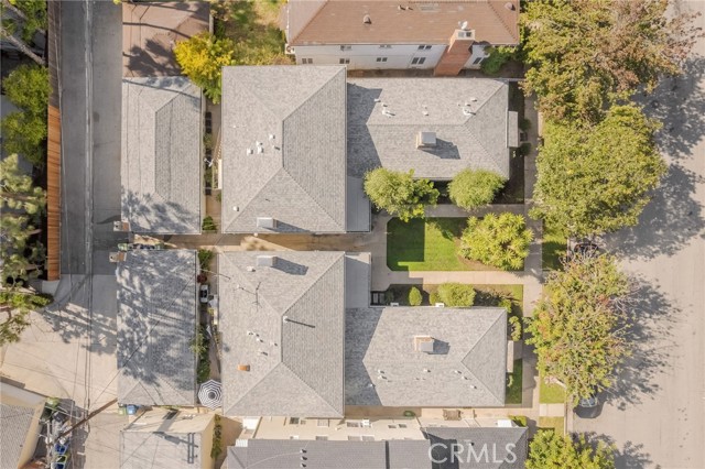 Detail Gallery Image 17 of 19 For 10372 Ashton Ave, Los Angeles,  CA 90024 - 2 Beds | 4 Baths