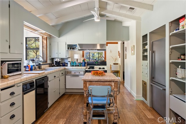 Detail Gallery Image 14 of 74 For 3700 Las Pilitas, Santa Margarita,  CA 93453 - 5 Beds | 3 Baths