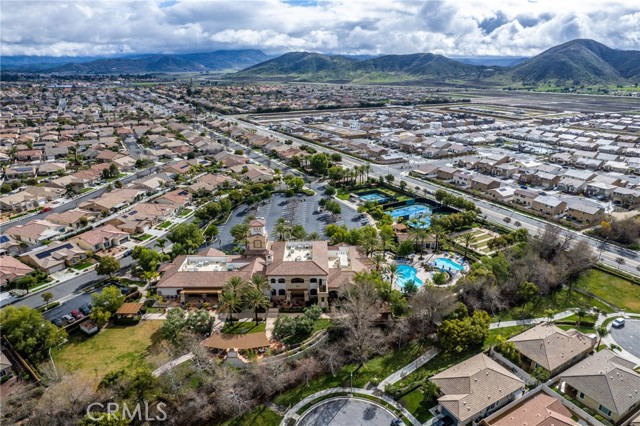 Detail Gallery Image 8 of 44 For 5548 Paseo Famosa, Hemet,  CA 92545 - 3 Beds | 2 Baths