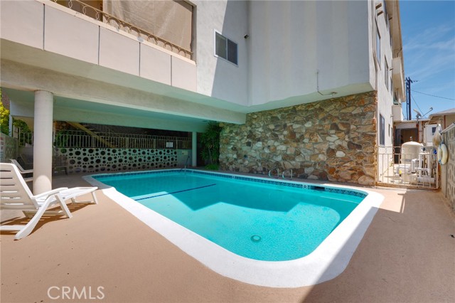 Detail Gallery Image 28 of 28 For 330 N Howard St #108,  Glendale,  CA 91206 - 2 Beds | 2 Baths