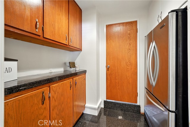 Detail Gallery Image 14 of 33 For 5300 E Appian Way, Long Beach,  CA 90803 - 3 Beds | 2 Baths