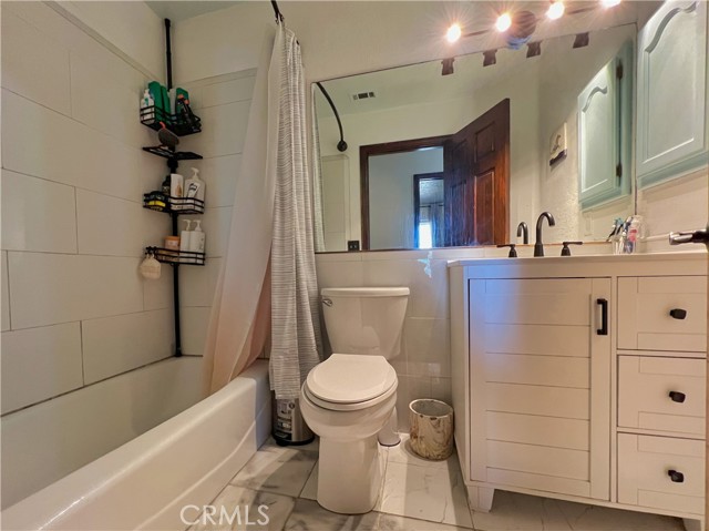 Detail Gallery Image 23 of 44 For 8323 Peach Ave, Hesperia,  CA 92345 - 4 Beds | 2/1 Baths
