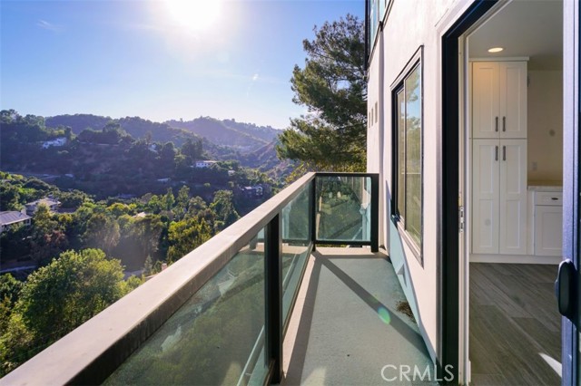 Detail Gallery Image 32 of 57 For 3651 Alta Mesa Dr, Studio City,  CA 91604 - 4 Beds | 3 Baths