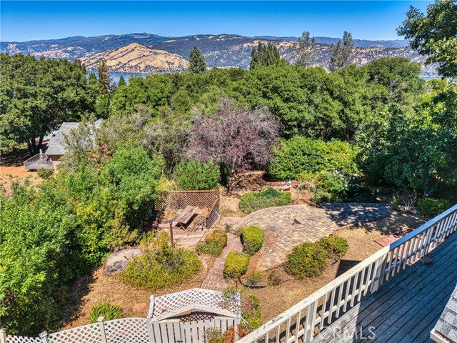 7847 Evergreen Drive, Kelseyville CA: https://media.crmls.org/medias/e34a7690-1e38-429c-abc5-1e8e784b99ee.jpg
