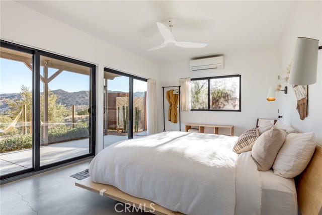 48575 Paradise Avenue, Morongo Valley CA: https://media.crmls.org/medias/e34a82d8-6d34-4e58-a5cf-21a69419e6fb.jpg