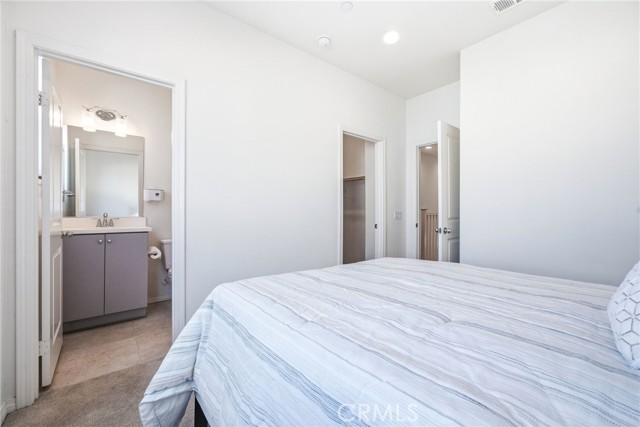 Detail Gallery Image 27 of 49 For 11130 Legion Loop #105,  El Monte,  CA 91731 - 3 Beds | 3 Baths