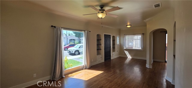 Detail Gallery Image 6 of 35 For 225 Saint Joseph Ave, Long Beach,  CA 90803 - 2 Beds | 1 Baths