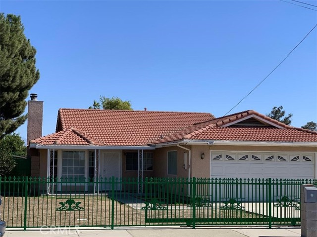 9213 Palmetto Ave, Fontana, CA 92335