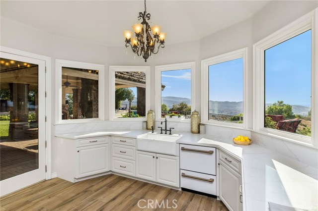 Detail Gallery Image 43 of 69 For 512 Lantern Crest Dr, Redlands,  CA 92373 - 4 Beds | 4/1 Baths