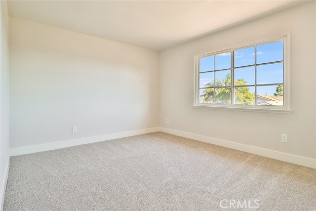 Detail Gallery Image 20 of 41 For 20591 Celtic St, Chatsworth,  CA 91311 - 5 Beds | 3/1 Baths