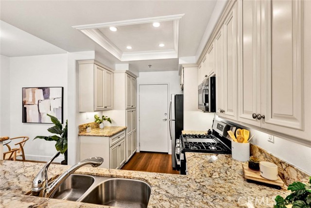 Detail Gallery Image 11 of 56 For 1203 Solvay Aisle, Irvine,  CA 92606 - 2 Beds | 2 Baths