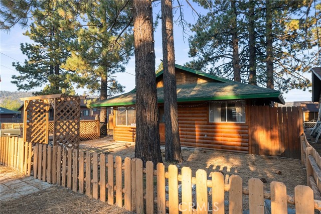 Image 3 for 950 F Ln, Big Bear City, CA 92314