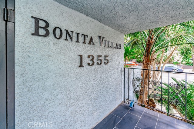 Detail Gallery Image 2 of 22 For 1355 N Sierra Bonita Ave #307,  West Hollywood,  CA 90046 - 1 Beds | 1 Baths