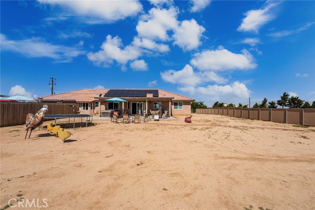 Detail Gallery Image 42 of 56 For 10779 Mills Rd, Apple Valley,  CA 92308 - 4 Beds | 3 Baths