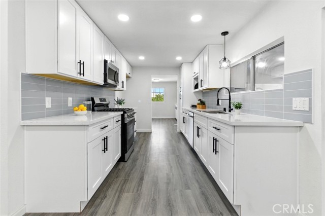 900 Santa Clara Circle, Hemet CA: https://media.crmls.org/medias/e34fa997-8f24-4624-828e-c2e7ba8b6818.jpg