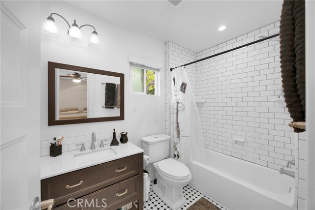 Detail Gallery Image 27 of 42 For 7606 7608 Pickering Ave, Whittier,  CA 90602 - 5 Beds | 4 Baths