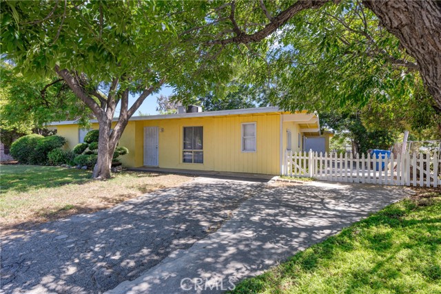 25347 E Union Street, San Bernardino CA: https://media.crmls.org/medias/e35155cf-6051-49a6-91e0-fc2288132a13.jpg