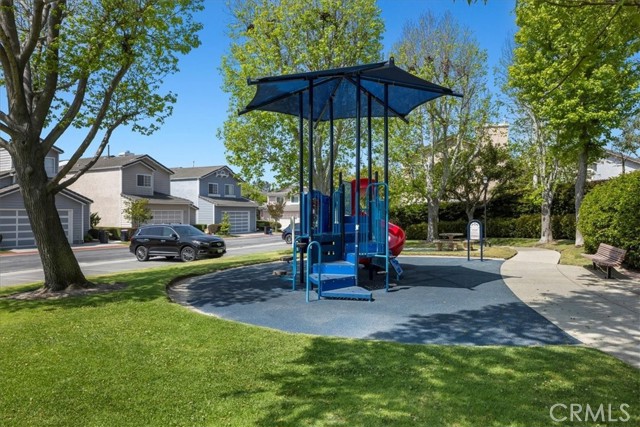 2123 Shelburne Way, Torrance CA: https://media.crmls.org/medias/e352e3f5-ee7c-4aa0-a559-18807b63451d.jpg