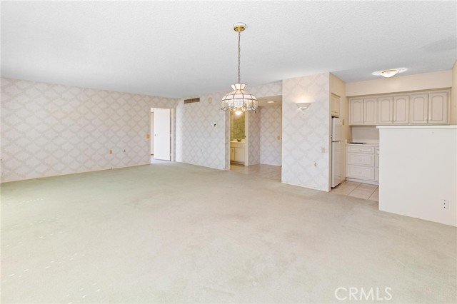 24055 Paseo Del Lago, Laguna Woods CA: https://media.crmls.org/medias/e3538af9-bfe7-406a-b749-b5c22d913f32.jpg