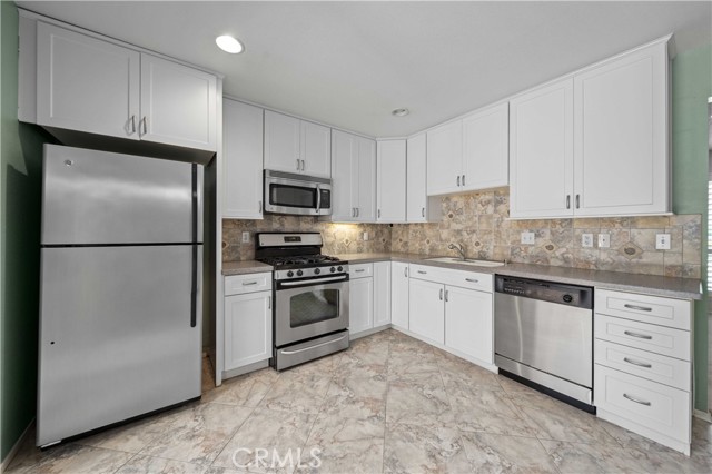 44150 30th W Street, Lancaster CA: https://media.crmls.org/medias/e353a87a-1235-4649-9163-01d229de4998.jpg