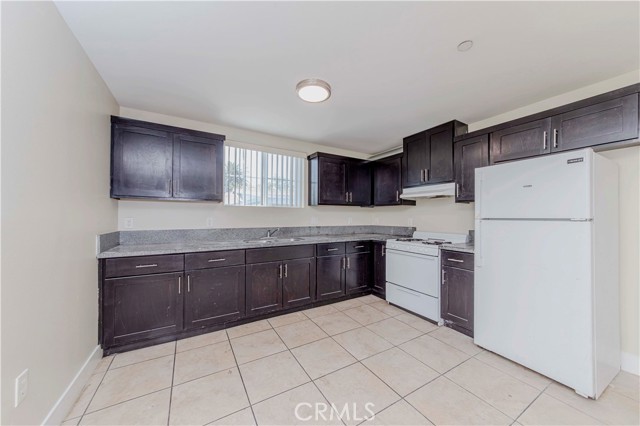 Detail Gallery Image 9 of 35 For 8711 Mckinley Pl, Los Angeles,  CA 90002 - 5 Beds | 3 Baths