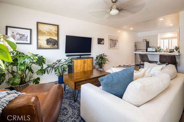 910 Catalina Avenue, Redondo Beach, California 90277, ,Residential Income,Sold,Catalina,SB22215682