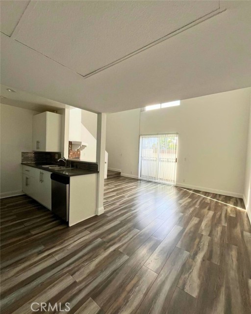 3632 Dunn Drive, Los Angeles CA: https://media.crmls.org/medias/e358fa09-84bf-486f-a995-51a63637dbb5.jpg