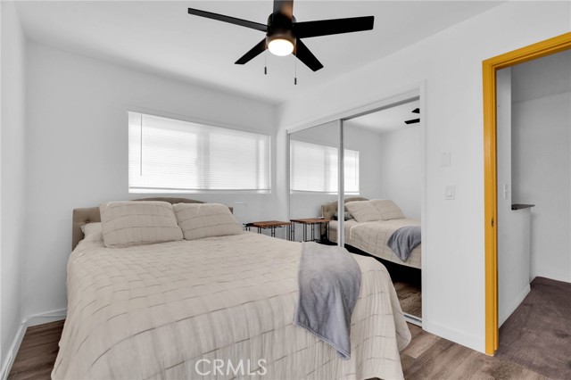 15 69th Place, Long Beach CA: https://media.crmls.org/medias/e3593513-50f0-4fd9-ac3c-4a4b46b41864.jpg