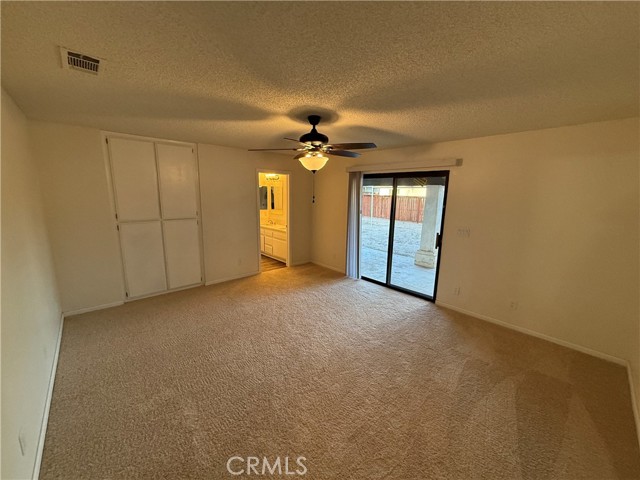 Detail Gallery Image 15 of 33 For 15332 Tuscola Rd, Apple Valley,  CA 92307 - 5 Beds | 3 Baths