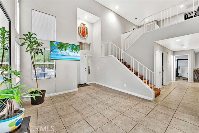 Detail Gallery Image 10 of 36 For 31755 Ridgeview, Lake Elsinore,  CA 92532 - 6 Beds | 3 Baths